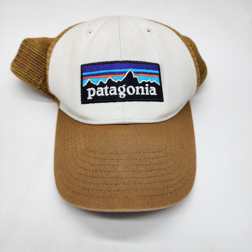 Patagonia P-6 Logo LoPro Trucker Hat 38283 White Bear Brown Mesh Snapback